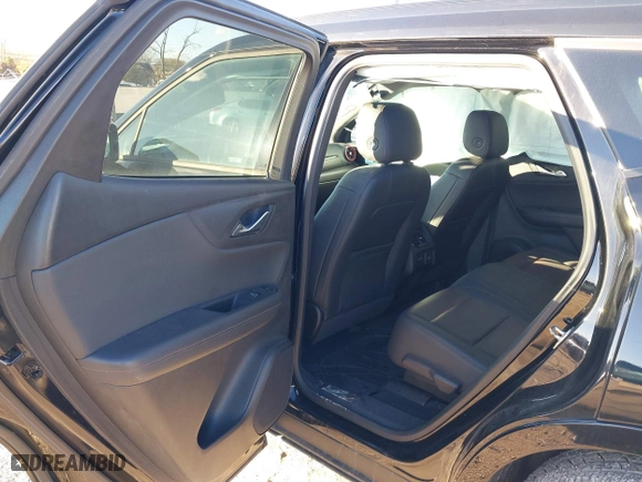 2019 Chevrolet Blazer RS with VIN 3GNKBERS2KS694858, listed as a IAAI auction lot 40856156 with 67,306 mi miles. Bid and sale history available at carsss.com. Image 8.