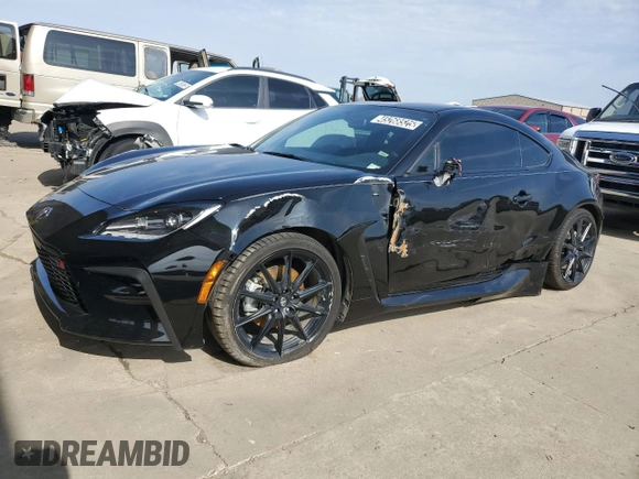 2024 Toyota 86 Premium with VIN JF1ZNBE16R9756596, listed as a Copart auction lot 45268525 with 10,611 mi miles and Clean Title. Bid and sale history available at DreamBid. Image 1.