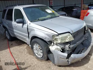 2006 Mercury Mariner Convenience with VIN 4M2YU56Z86KJ12563, listed as a IAAI auction lot 41817401 with 152,156 mi miles and . Bid and sale history available at DreamBid. Image 1.