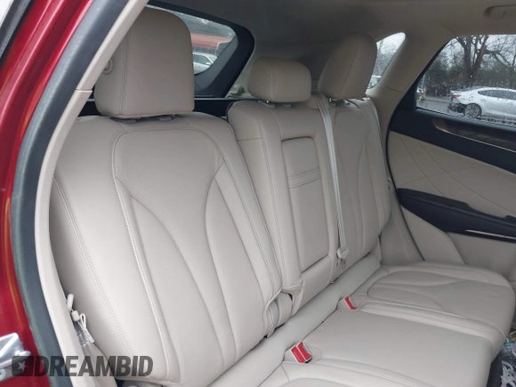 2018 Lincoln MKC Reserve z VIN 5LMCJ3C98JUL30557, wystawiony jako IAAI lot #41432046 z przebiegiem 116 000 mil mil oraz . Historia ofert i sprzedaży dostępna na DreamBid. Obrazek 8.