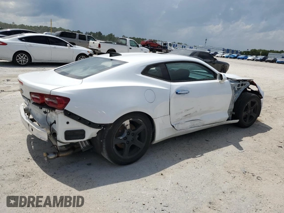 2020 Chevrolet Camaro 1LT z VIN 1G1FB1RSXL0103745, wystawiony jako Copart lot #60452065 z przebiegiem Nie podano mil oraz Czysty tytuł • Clean title. Historia ofert i sprzedaży dostępna na DreamBid. Obrazek 3.