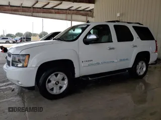 2007 Chevrolet Tahoe LT z VIN 1GNFK13037R426932, wystawiony jako Copart lot #50456215 z przebiegiem 192 973 mil mil oraz Szkoda całkowita • Salvage title. Historia ofert i sprzedaży dostępna na DreamBid. Obrazek 1.