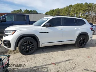 2023 Volkswagen Atlas SEL R-Line Black z VIN 1V2SR2CA0PC551521, wystawiony jako Copart lot #48401585 z przebiegiem 34 323 mil mil oraz Szkoda całkowita • Salvage title. Historia ofert i sprzedaży dostępna na DreamBid. Obrazek 1.