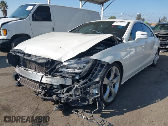 2014 Mercedes-Benz CLS-Class CLS 550 with VIN WDDLJ7DB9EA108235, listed as a IAAI auction lot 41425861 with 94,073 mi miles. Bid and sale history available at carsss.com. Image 18.