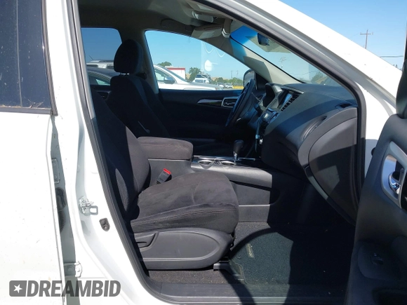 2014 Nissan Pathfinder S z VIN 5N1AR2MN7EC690794, wystawiony jako IAAI lot #42373987 z przebiegiem 147 592 mil mil oraz . Historia ofert i sprzedaży dostępna na DreamBid. Obrazek 5.