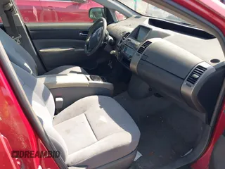 2008 Toyota Prius with VIN JTDKB20U583322175, listed as a IAAI auction lot 42010788 with 204,898 mi miles. Bid and sale history available at carsss.com. Image 5.