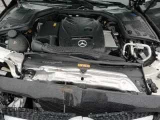 2018 Mercedes-Benz C 300 z VIN WDDWK4KB8JF679594, wystawiony jako Copart lot #84834874 z przebiegiem 74 060 mil mil oraz Szkoda całkowita • Salvage title. Historia ofert i sprzedaży dostępna na DreamBid. Obrazek 13.