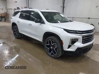 2025 Chevrolet Traverse with VIN 1GNEVKRS0SJ117217, listed as a IAAI auction lot 42484351 with 10,896 mi miles and . Bid and sale history available at DreamBid. Image 1.