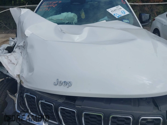 2023 Jeep Grand Cherokee Laredo с VIN 1C4RJHAG1PC641102, выставлен на аукционе IAAI как лот 42457130 с пробегом 50 533 миль миль и . История ставок и продаж доступна на DreamBid. Изображение 10.