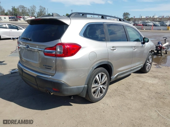 2020 Subaru Ascent Limited with VIN 4S4WMAPD0L3450484, listed as a IAAI auction lot 42019072 with 14,919 mi miles. Bid and sale history available at carsss.com. Image 4.