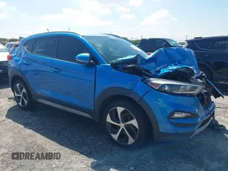 2017 Hyundai Tucson Value z VIN KM8J33A23HU540472, wystawiony jako IAAI lot #41935056 z przebiegiem 58 937 mil mil oraz . Historia ofert i sprzedaży dostępna na DreamBid. Obrazek 1.