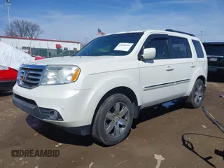 2013 Honda Pilot Touring with VIN 5FNYF3H9XDB006353, listed as a IAAI auction lot 41826557 with 174,552 mi miles and . Bid and sale history available at DreamBid. Image 18.