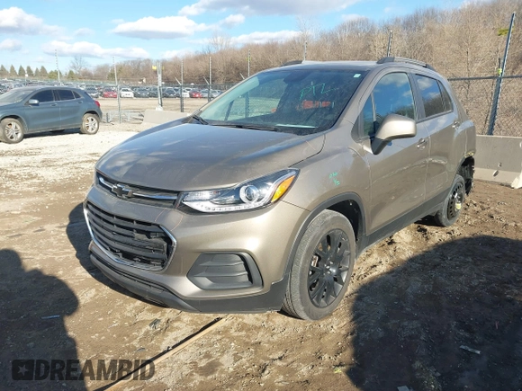 2022 Chevrolet Trax LT with VIN KL7CJPSM2NB530904, listed as a IAAI auction lot 41450539 with 41,280 mi miles. Bid and sale history available at carsss.com. Image 17.