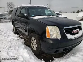 2011 GMC Yukon SLE with VIN 1GKS2AE0XBR231668, listed as a Copart auction lot 42917285 with 223,752 mi miles and Salvage Title. Bid and sale history available at carsss.com. Image 11.