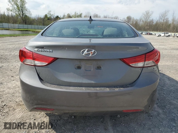 2013 Hyundai Elantra GLS z VIN 5NPDH4AE4DH398219, wystawiony jako Copart lot #55365475 z przebiegiem Nie podano mil oraz Szkoda całkowita • Salvage title. Historia ofert i sprzedaży dostępna na DreamBid. Obrazek 6.