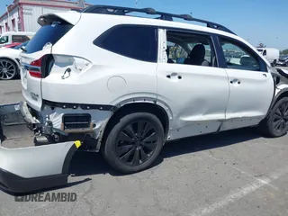 2022 Subaru Ascent Touring with VIN 4S4WMARD2N3425683, listed as a IAAI auction lot 42272008 with 45,233 mi miles and . Bid and sale history available at DreamBid. Image 20.