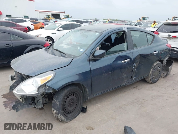 2016 Nissan Versa S Plus with VIN 3N1CN7APXGL859731, listed as a IAAI auction lot 41962047 with 110,946 mi miles. Bid and sale history available at carsss.com. Image 2.