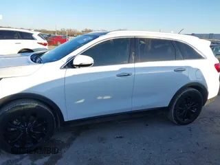 2020 Kia Sorento EX V6 with VIN 5XYPH4A59LG656432, listed as a IAAI auction lot 41057791 with 59,237 mi miles. Bid and sale history available at carsss.com. Image 14.