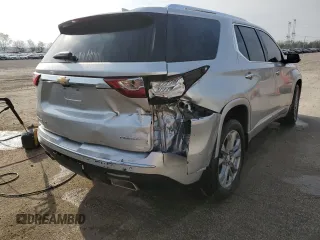 2019 Chevrolet Traverse Premier z VIN 1GNEVKKW4KJ215969, wystawiony jako Copart lot #52996585 z przebiegiem 65 894 mil mil oraz Szkoda całkowita • Salvage title. Historia ofert i sprzedaży dostępna na DreamBid. Obrazek 3.