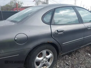 2002 Ford Taurus SE Standard with VIN 1FAFP53U42A109002, listed as a IAAI auction lot 42153281 with 156,115 mi miles and . Bid and sale history available at DreamBid. Image 6.