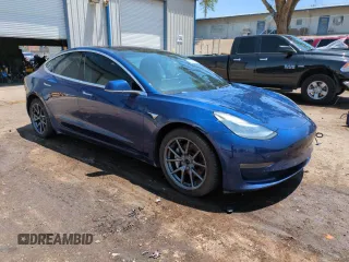 2018 Tesla Model 3 Long Range Battery z VIN 5YJ3E1EBXJF146469, wystawiony jako Copart lot #60101515 z przebiegiem 131 507 mil mil oraz Czysty tytuł • Clean title. Historia ofert i sprzedaży dostępna na DreamBid. Obrazek 4.