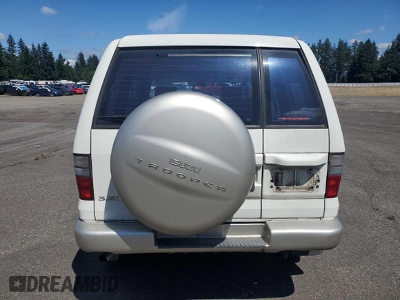 2000 Isuzu Trooper S with VIN JACDJ58X1Y7J12904, listed as a Copart auction lot 63835695 with 228,213 mi miles and Clean title. Bid and sale history available at DreamBid. Image 6.