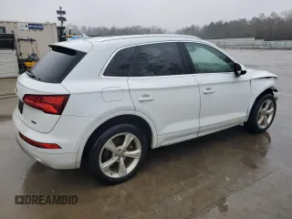 2020 Audi Q5 Premium Plus with VIN WA1BNAFYXL2013483, listed as a Copart auction lot 44373235 with 132,992 mi miles and Salvage Title. Bid and sale history available at carsss.com. Image 3.
