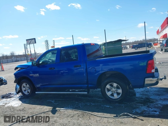 2018 Ram 1500 Express z VIN 1C6RR6KT7JS160672, wystawiony jako IAAI lot #41717485 z przebiegiem 141 712 mil mil oraz . Historia ofert i sprzedaży dostępna na DreamBid. Obrazek 14.