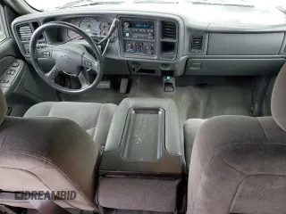 2005 Chevrolet Silverado 1500 LS z VIN 2GCEC19TX51195066, wystawiony jako Copart lot #56868765 z przebiegiem 162 105 mil mil oraz Czysty tytuł • Clean title. Historia ofert i sprzedaży dostępna na DreamBid. Obrazek 8.