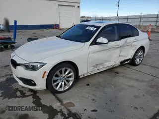 2016 BMW 3 Series 320i xDrive z VIN WBA8A3C55GK551447, wystawiony jako Copart lot #48751185 z przebiegiem Nie podano mil oraz Szkoda całkowita • Salvage title. Historia ofert i sprzedaży dostępna na DreamBid. Obrazek 1.