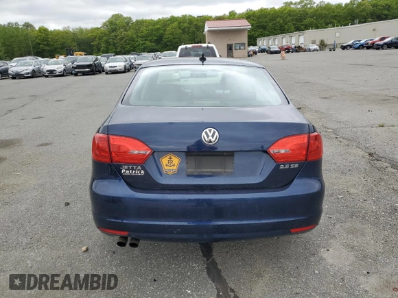 2012 Volkswagen Jetta SE с VIN 3VWDP7AJXCM406489, выставлен на аукционе Copart как лот 57724875 с пробегом 152 892 миль миль и Списание • Salvage title. История ставок и продаж доступна на DreamBid. Изображение 6.