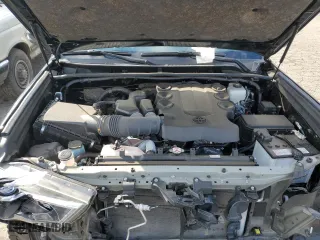 2024 Toyota 4Runner Limited with VIN JTEKU5JR8R6217678, listed as a Copart auction lot 44185055 with 17,225 mi miles and Salvage Title. Bid and sale history available at carsss.com. Image 11.
