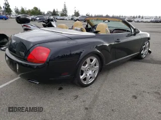 2007 Bentley Continental GT z VIN SCBDR33W57C043429, wystawiony jako Copart lot #41155393 z przebiegiem 99 721 mil mil oraz . Historia ofert i sprzedaży dostępna na DreamBid. Obrazek 3.