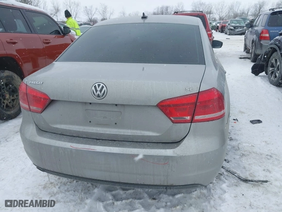2012 Volkswagen Passat SE w/Sunroof with VIN 1VWBH7A3XCC097453, listed as a IAAI auction lot 41623676 with 155,721 mi miles. Bid and sale history available at carsss.com. Image 16.