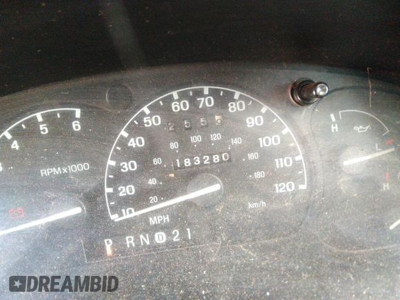 2000 Ford Explorer z VIN 1FMDU70E3YUB02516, wystawiony jako IAAI lot #42848390 z przebiegiem 183 280 mil mil oraz . Historia ofert i sprzedaży dostępna na DreamBid. Obrazek 7.