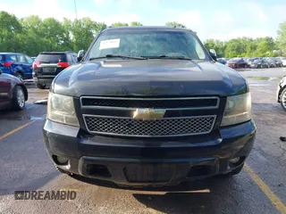 2010 Chevrolet Avalanche LTZ with VIN 3GNVKGE07AG147633, listed as a IAAI auction lot 42154619 with 171,420 mi miles. Bid and sale history available at carsss.com. Image 13.