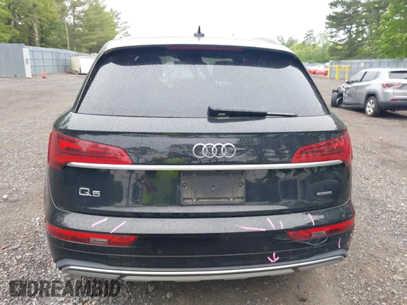 2021 Audi Q5 Premium Plus with VIN WA1BAAFY1M2017824, listed as a IAAI auction lot 42365397 with 71,914 mi miles and . Bid and sale history available at DreamBid. Image 16.