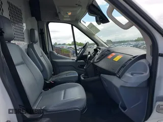 2018 Ford Transit with VIN 1FTBW2CM7JKA92747, listed as a IAAI auction lot 42251673 with 58,736 mi miles and . Bid and sale history available at DreamBid. Image 5.
