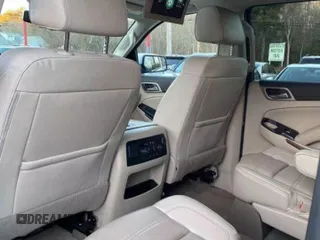 2020 GMC Yukon XL Denali with VIN 1GKS2HKJ6LR272614, listed as a Copart auction lot 48620095 with 107,217 mi miles and Clean Title. Bid and sale history available at carsss.com. Image 7.