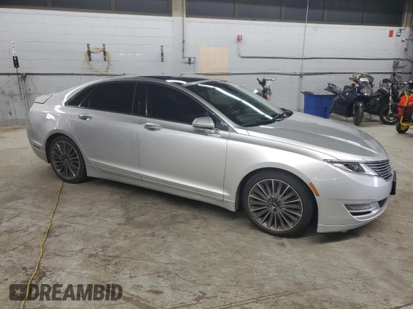 2013 Lincoln MKZ z VIN 3LN6L2GK8DR803824, wystawiony jako Copart lot #58899065 z przebiegiem 136 762 mil mil oraz Czysty tytuł • Clean title. Historia ofert i sprzedaży dostępna na DreamBid. Obrazek 4.