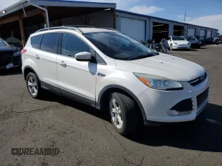 2013 Ford Escape SE with VIN 1FMCU9GX0DUD69296, listed as a Copart auction lot 53557755 with 75,596 mi miles and Clean Title. Bid and sale history available at carsss.com. Image 4.