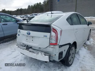 2013 Toyota Prius One with VIN JTDKN3DU0D5597099, listed as a IAAI auction lot 41600229 with 77,937 mi miles. Bid and sale history available at carsss.com. Image 16.
