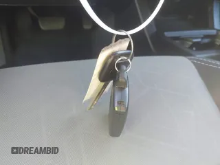 2020 Toyota Tacoma SR5 с VIN 3TMCZ5AN5LM331149, выставлен на аукционе IAAI как лот 41633864 с пробегом 74 862 миль миль и . История ставок и продаж доступна на DreamBid. Изображение 11.