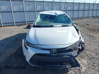 2024 Toyota Corolla LE with VIN 5YFB4MDE2RP152441, listed as a IAAI auction lot 42187904 with 8,599 mi miles and . Bid and sale history available at DreamBid. Image 13.
