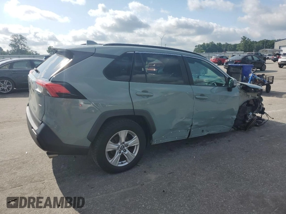 2020 Toyota RAV4 XLE with VIN 2T3P1RFV2LC084813, listed as a Copart auction lot 59567615 with 126,676 mi miles and Salvage title. Bid and sale history available at DreamBid. Image 3.