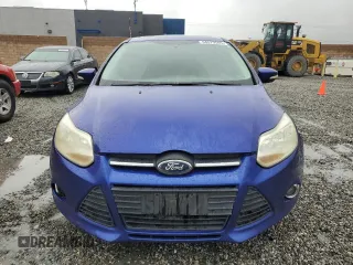2013 Ford Focus SE with VIN 1FADP3F24DL164398, listed as a Copart auction lot 54579505 with 157,880 mi miles and Salvage title. Bid and sale history available at DreamBid. Image 5.