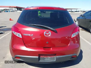 2014 Mazda 2 Sport with VIN JM1DE1KZ5E0172309, listed as a IAAI auction lot 41811709 with 111,622 mi miles. Bid and sale history available at carsss.com. Image 17.