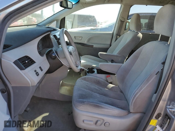 2011 Toyota Sienna LE with VIN 5TDJK3DC6BS028132, listed as a Copart auction lot 47260205 with 193,216 mi miles and Salvage Title. Bid and sale history available at carsss.com. Image 7.