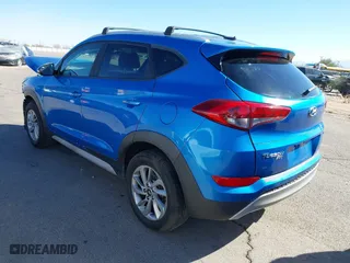 2017 Hyundai Tucson Value with VIN KM8J33A27HU396103, listed as a IAAI auction lot 41658990 with 82,625 mi miles. Bid and sale history available at carsss.com. Image 3.