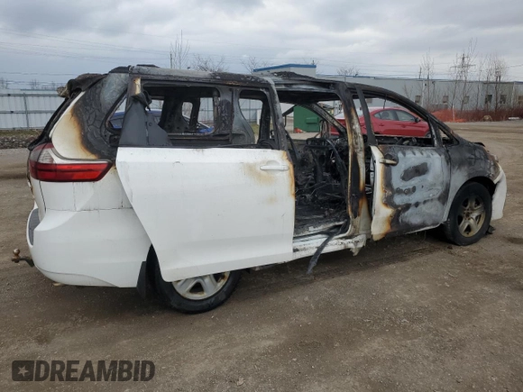 2018 Toyota Sienna LE с VIN 5TDJZ3DCXJS206893, выставлен на аукционе Copart как лот 54091505 с пробегом Не указан миль и На запчасти • Non repairable. История ставок и продаж доступна на DreamBid. Изображение 3.